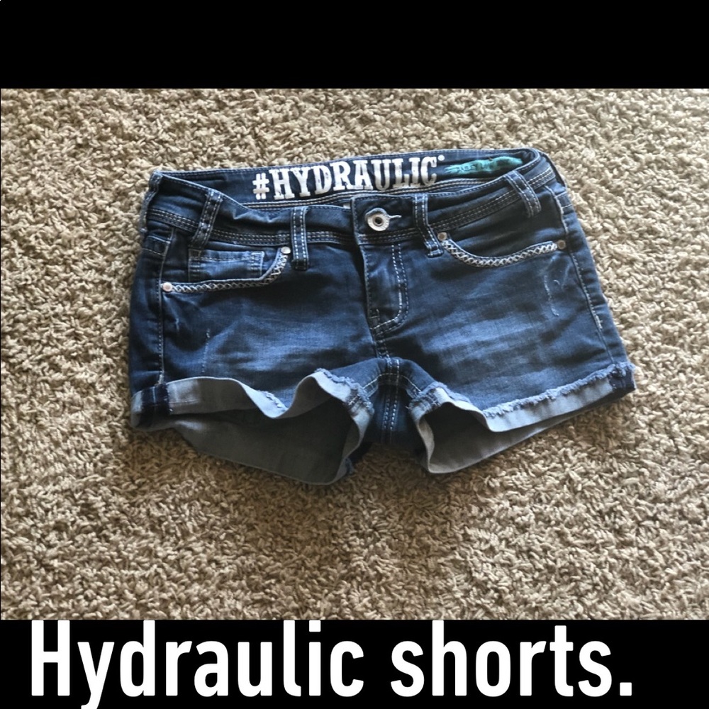 Hydraulic brand shorts